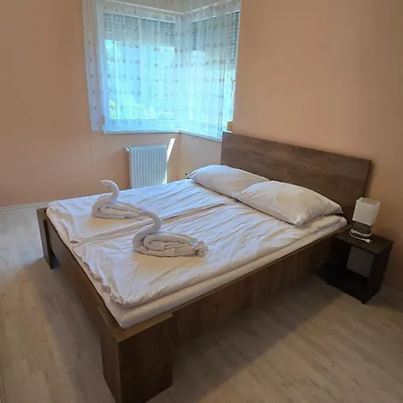 Betti Siofok