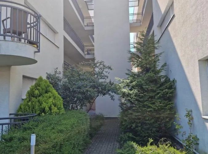 Betti Apartment *
